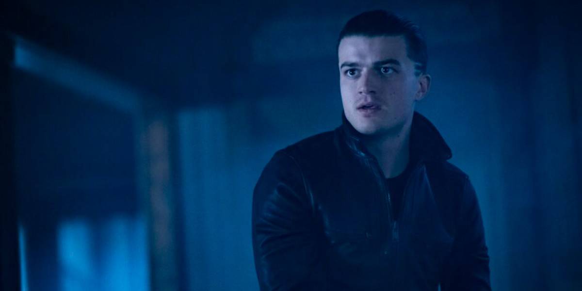 Joe Keery as Gator in a darkened house in Fargo