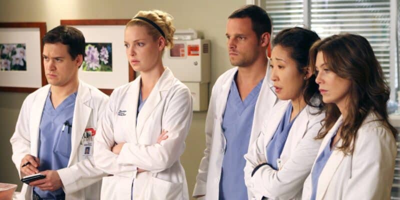 Part of the original cast of Grey's Anatomy in a patient room