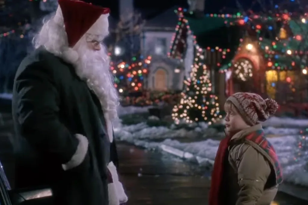 Ken Hudson Campbell with Macaulay Culkin in Home Alone 
