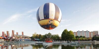 Hot air balloon at Disney Village