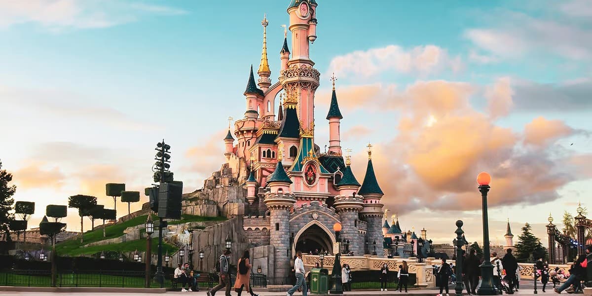 Viral image of "Disneyland, Oklahoma"