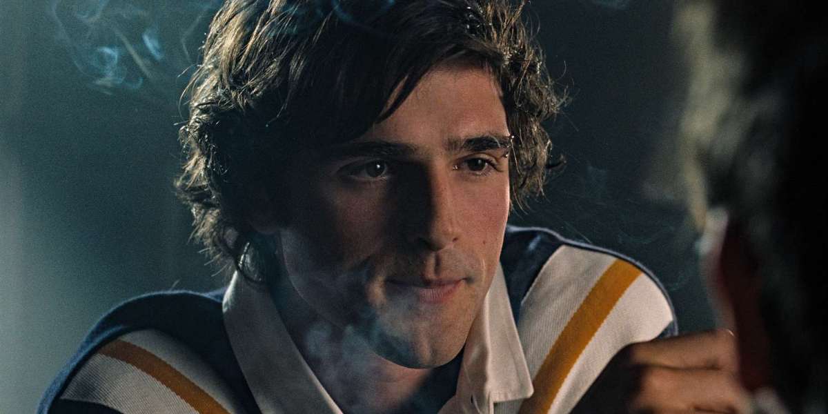 Jacob Elordi smoking a cigarette in 'Saltburn'