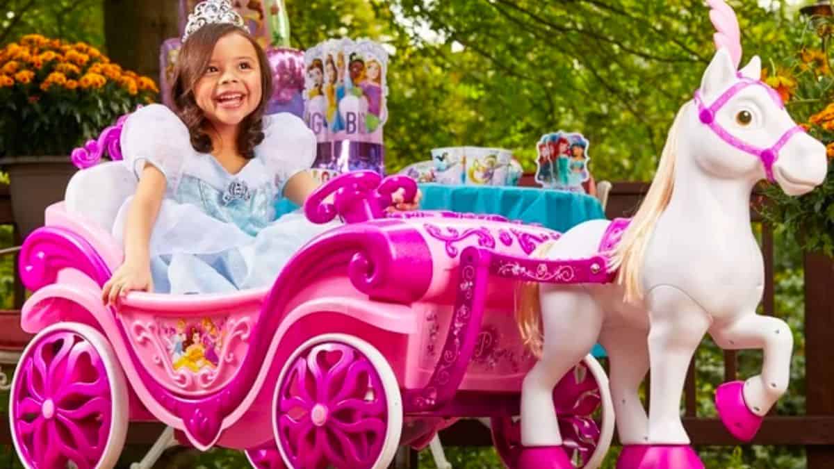 Disney Princess Royal Horse and Carriage