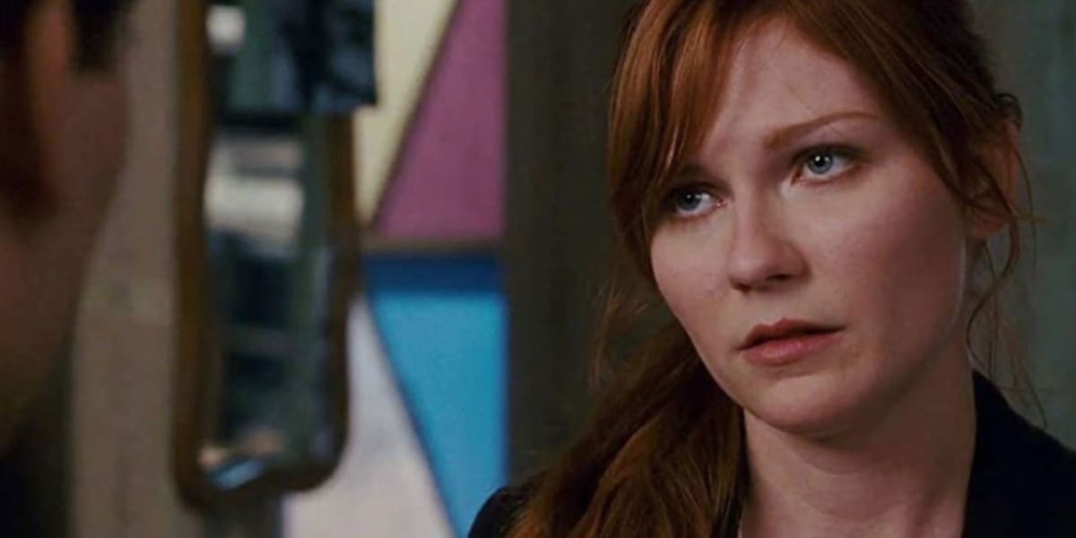 Mary Jane Watson (Kirsten Dunst) looking upset at Peter Parker (Tobey Maguire)
