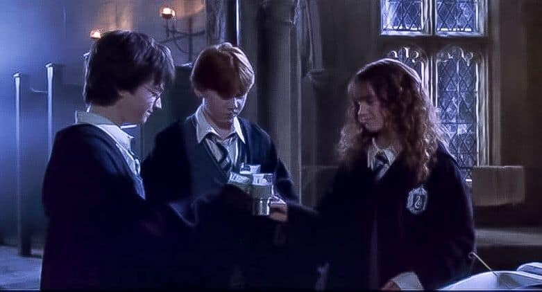 Harry Potter (Daniel Radcliffe), Ron Weasley (Rupert Grint) and Hermione Granger (Emma Watson) in Harry Potter and the Chamber of Secrets