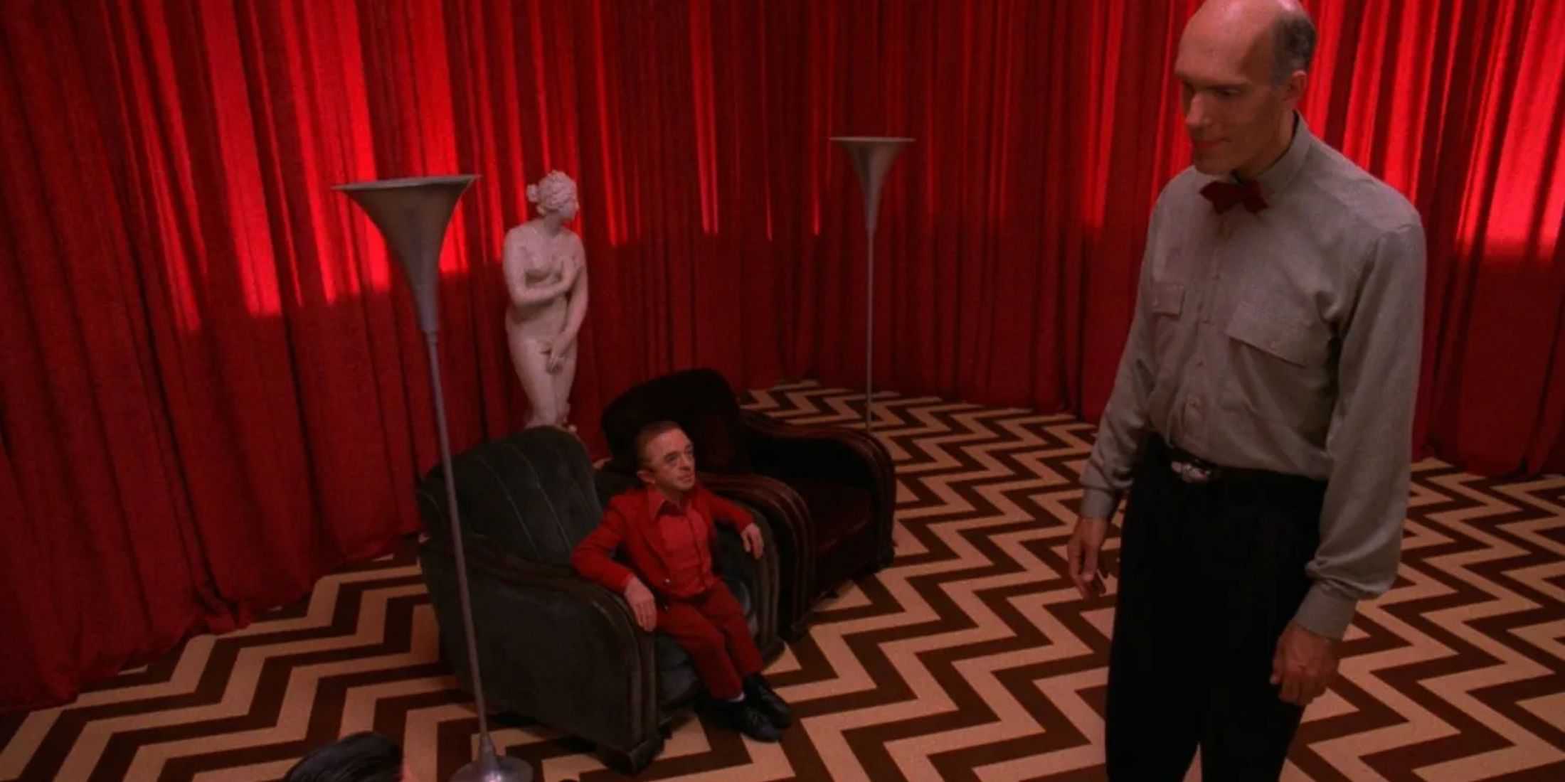 A photo of Twin Peaks on ABC.