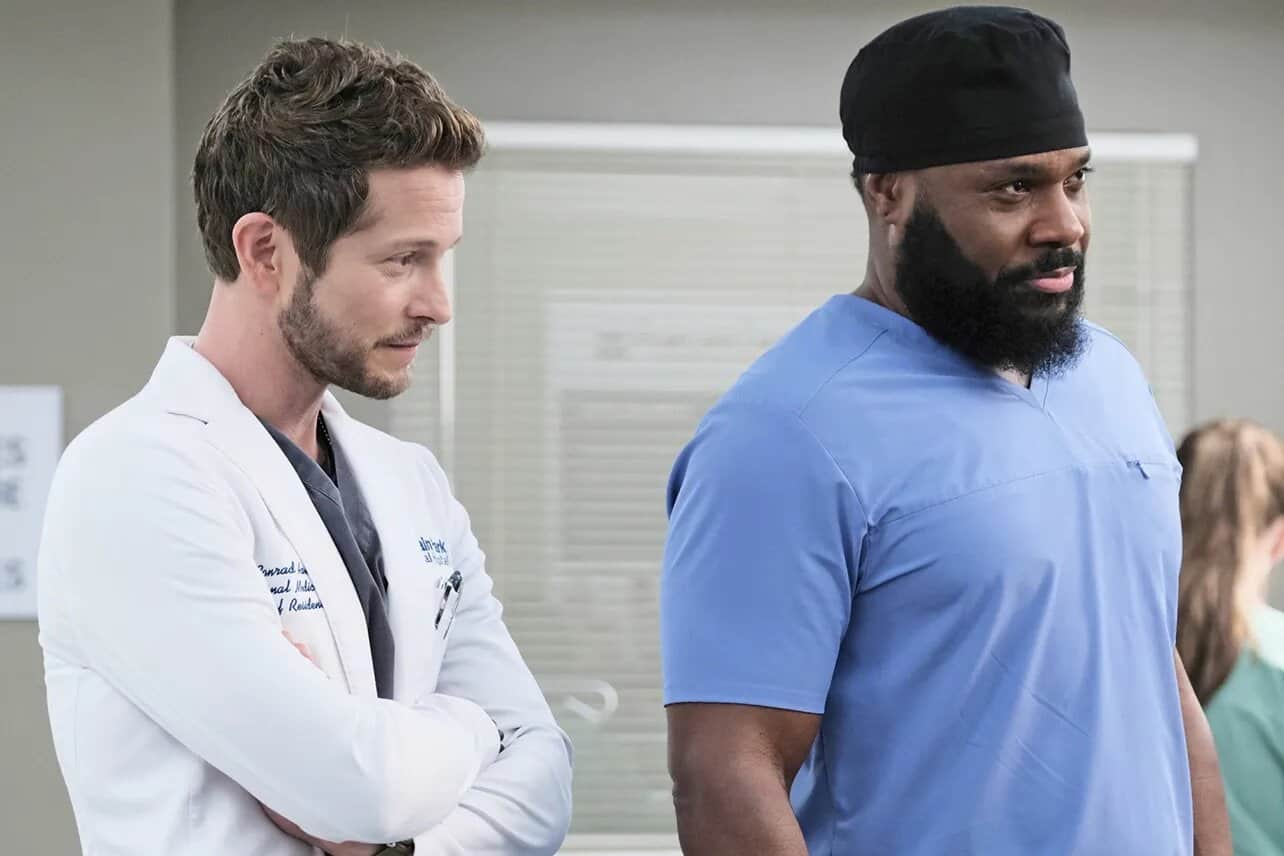 Malcolm Jamal Warner in The Resident