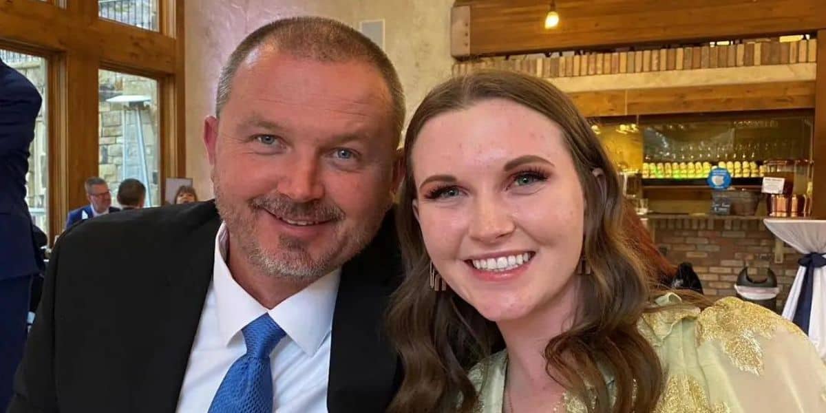 Disneyland cast member Hannah Jacks and her father Daniel Jacks