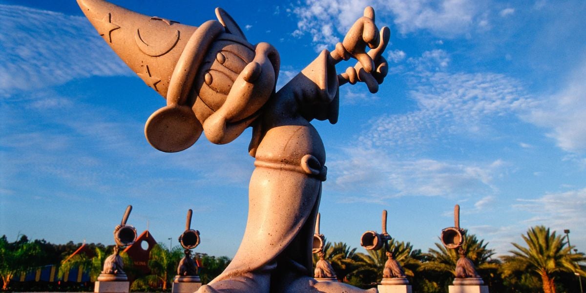 A statue of Mickey Mouse at Fantasia Gardens and Fairways Miniature Golf at Walt Disney World Resort