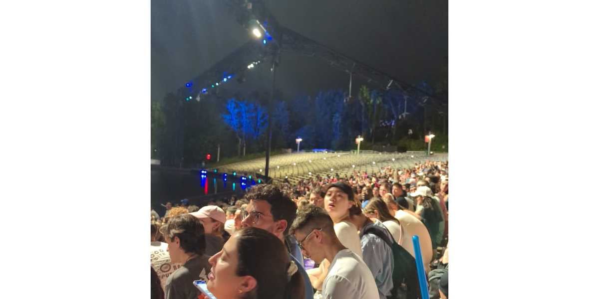A half empty stadium at Fantasmic! in Hollywood Studios
