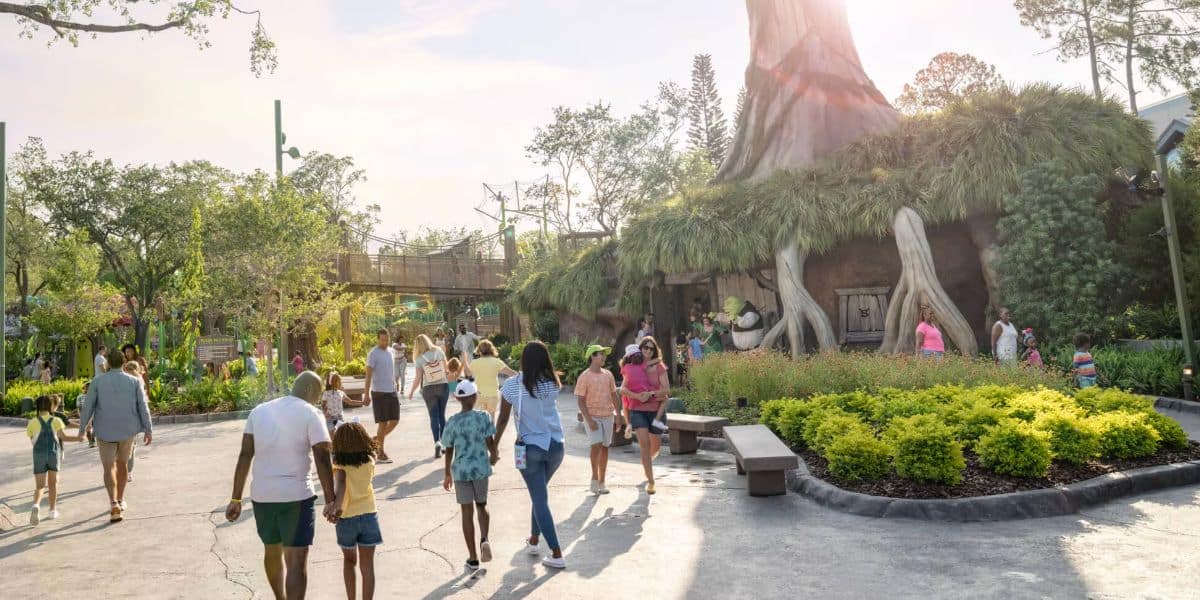 Families and children in DreamWorks Land
