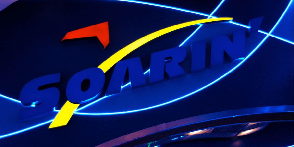 A blue SOARIN' sign at EPCOT