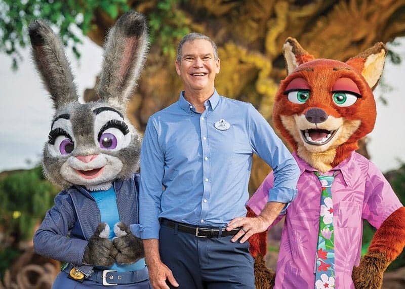 Jeff Vahle with Nick Wilde and Judy Hopps in Disney's Animal Kingdom