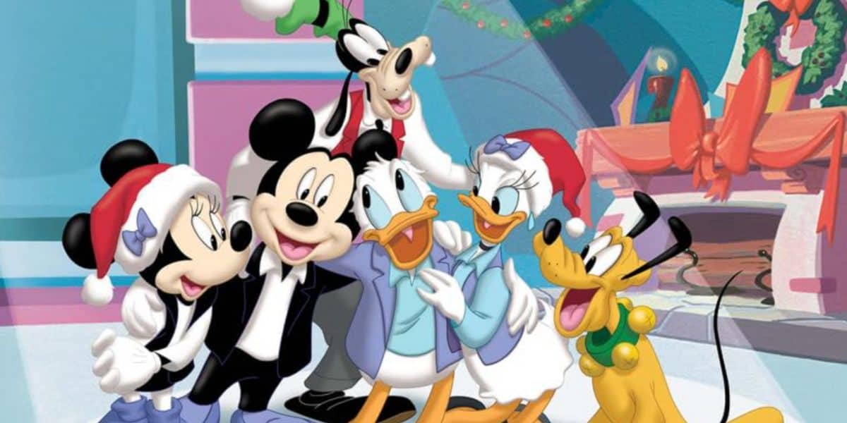 Mickey Mouse, Minnie Mouse, Goofy, Donald Duck, Daisy Duck, and Pluto in 'Snowed in at the House of Mouse' Christmas special