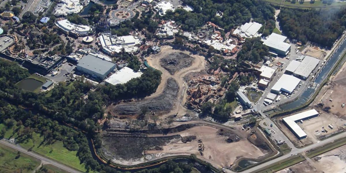 Aerial view of the Tom Sawyer Island/Rivers of America/Frontierland construction at the Magic Kingdom.