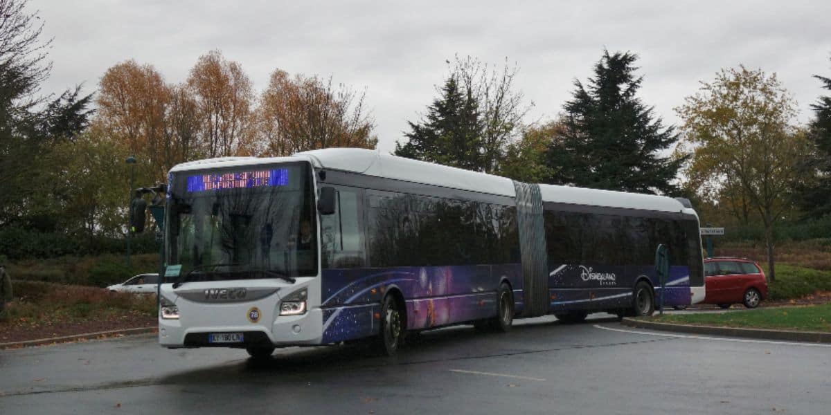 Disneyland Paris hotel shuttle