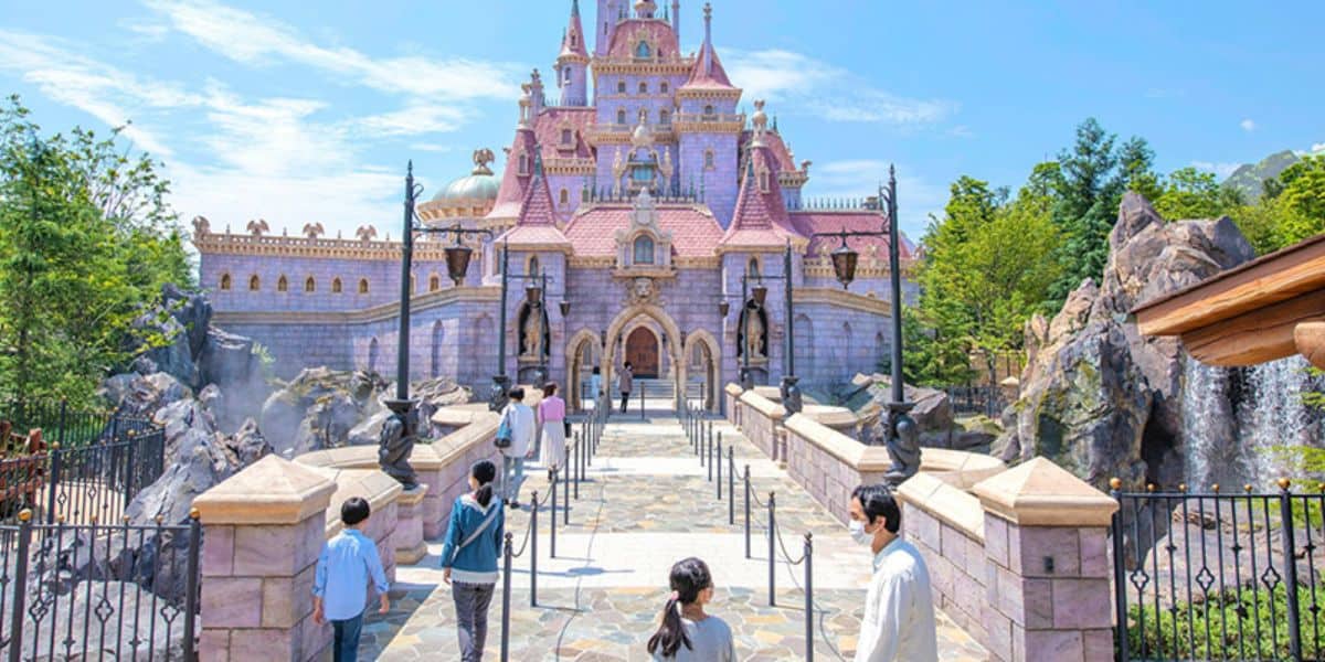 Enchanted Tale of Beauty and the Beast attraction castle exterior