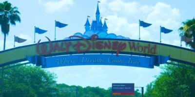 The entrance sign to the Walt Disney World Resort