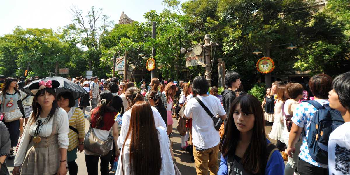 Guests at Tokyo DisneySea in Tokyo Disney Resort