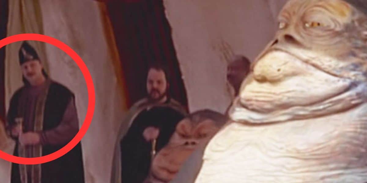Jeff Olson in an uncredited role next to Jabba the Hutt in 'The Phantom Menance' 