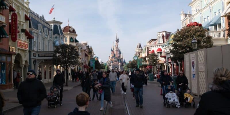 Guests walking down Main Street USA at Disneyland Paris