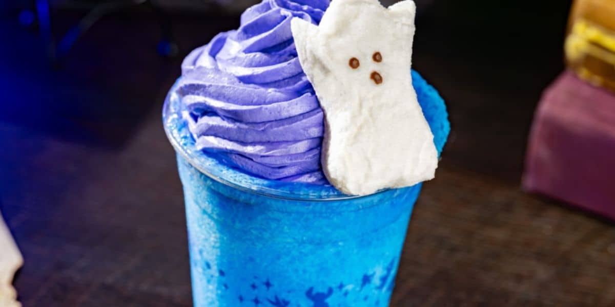 scary ghost slushy halloween treat at disney world