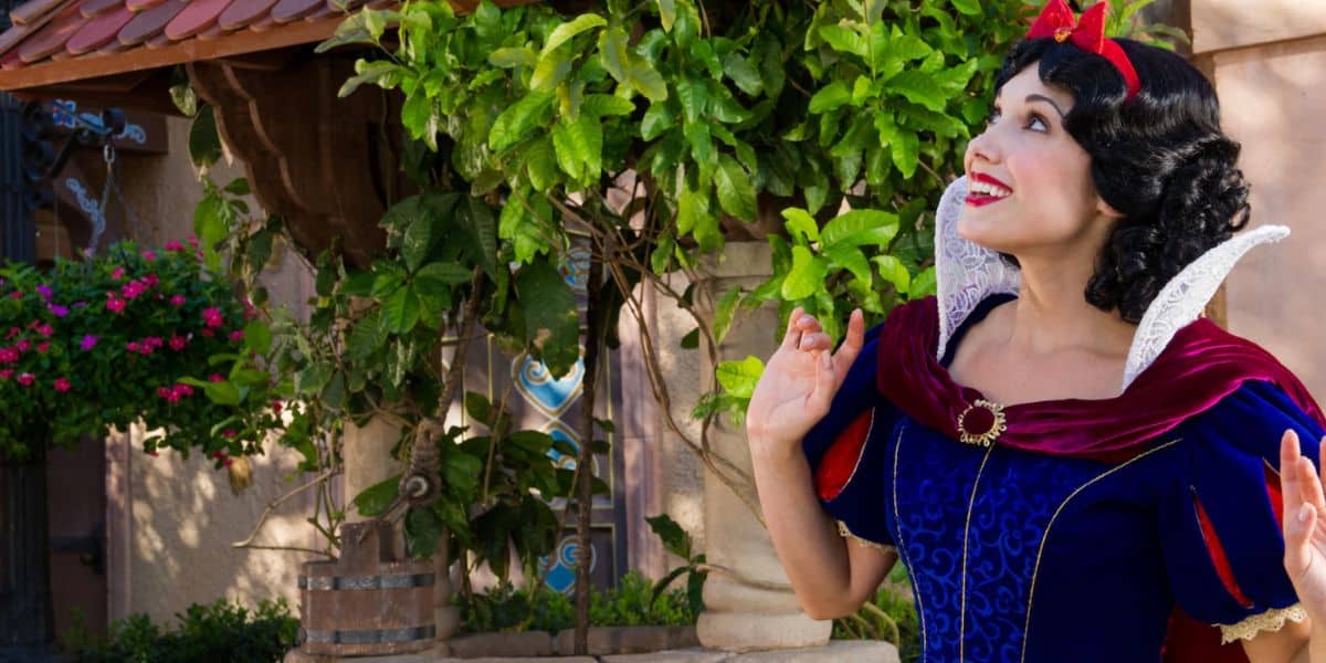 Snow White in Germany Pavilion in EPCOT, Disney World