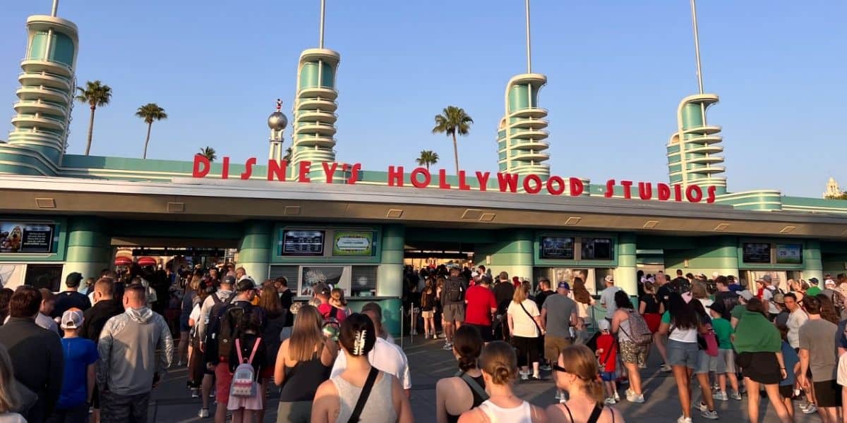 Guests excitedly line up at the entrance to Disney’s Hollywood Studios