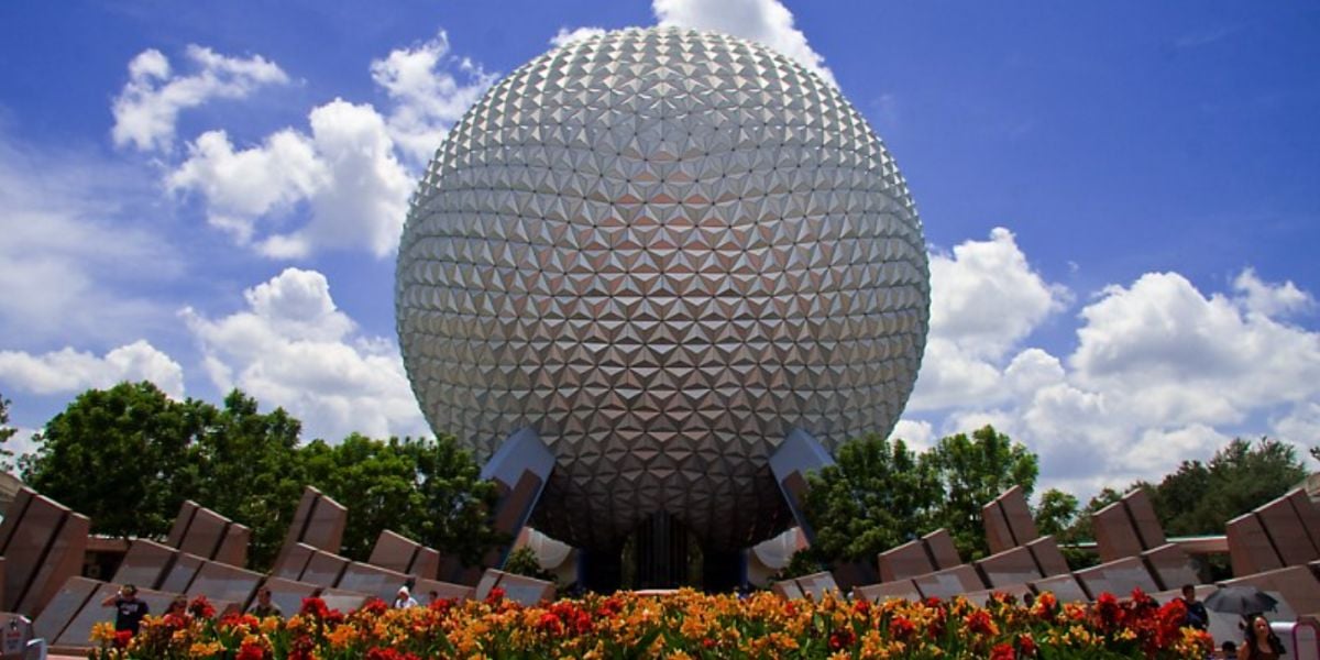 Gardens in front of Spaceship Earth at EPCOT