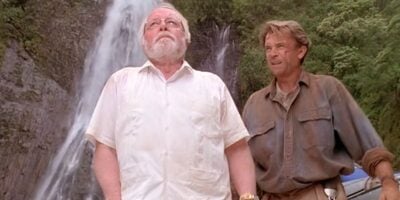 L to R: John Hammond (Richard Attenborough) and Alan Grant (Sam Neill) outside the chopper at the end of 'Jurassic Park'