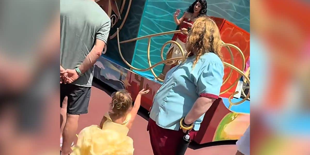 Child Nearly Run Over by Disney World Parade Float, Incident Captured on Camera